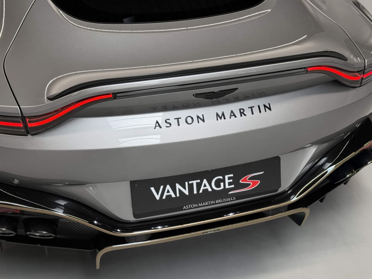 Vantage S 29