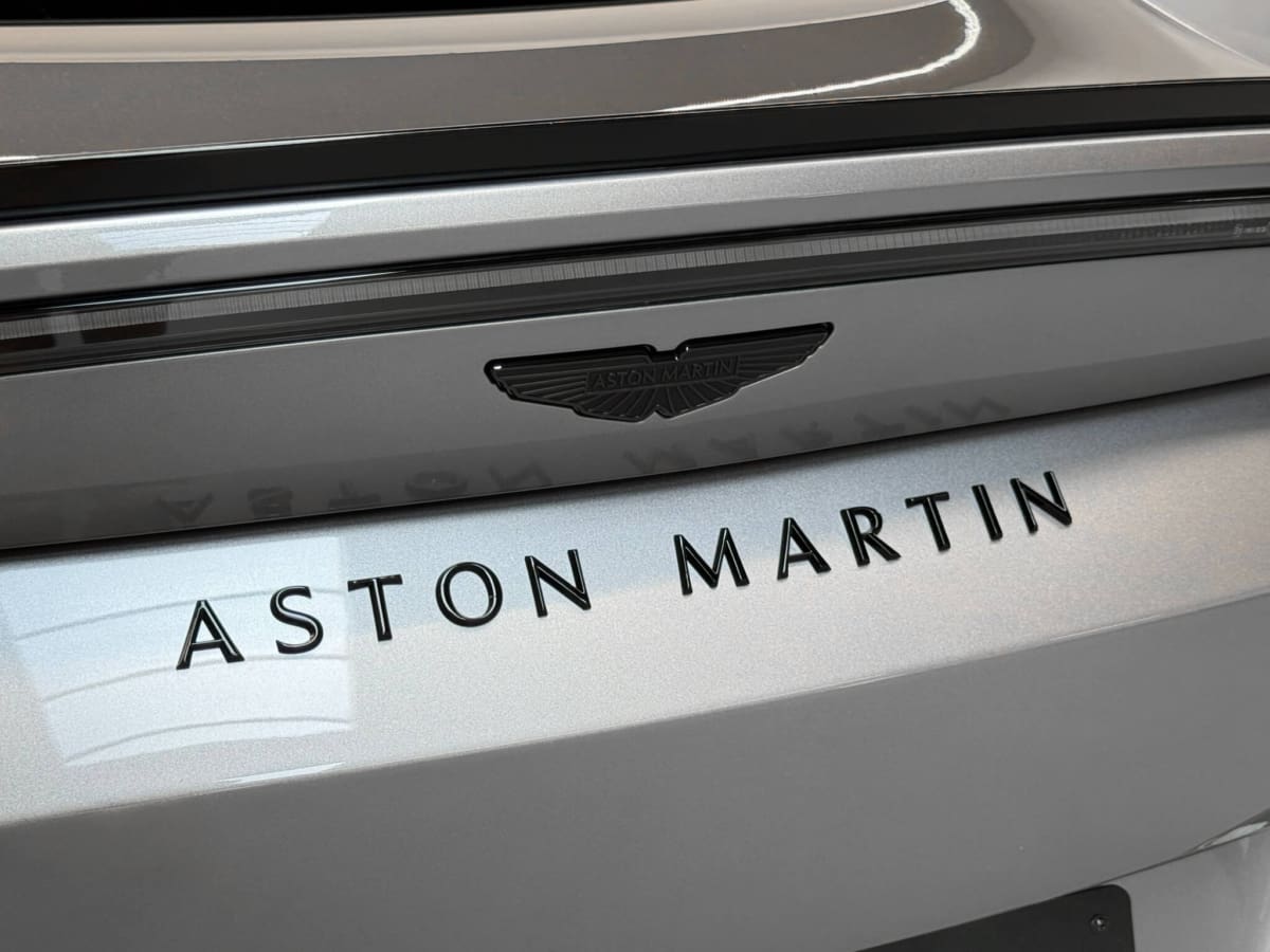 Vantage S 30
