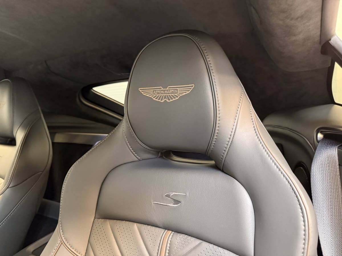 Vantage S 6