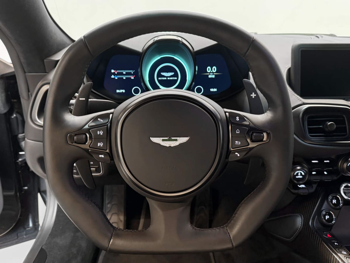 Vantage 10