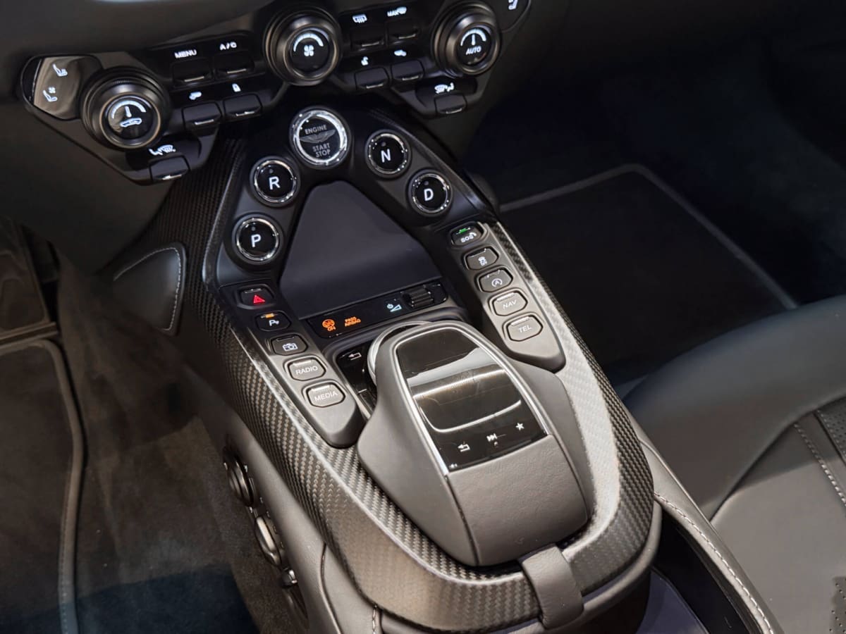 Vantage 11