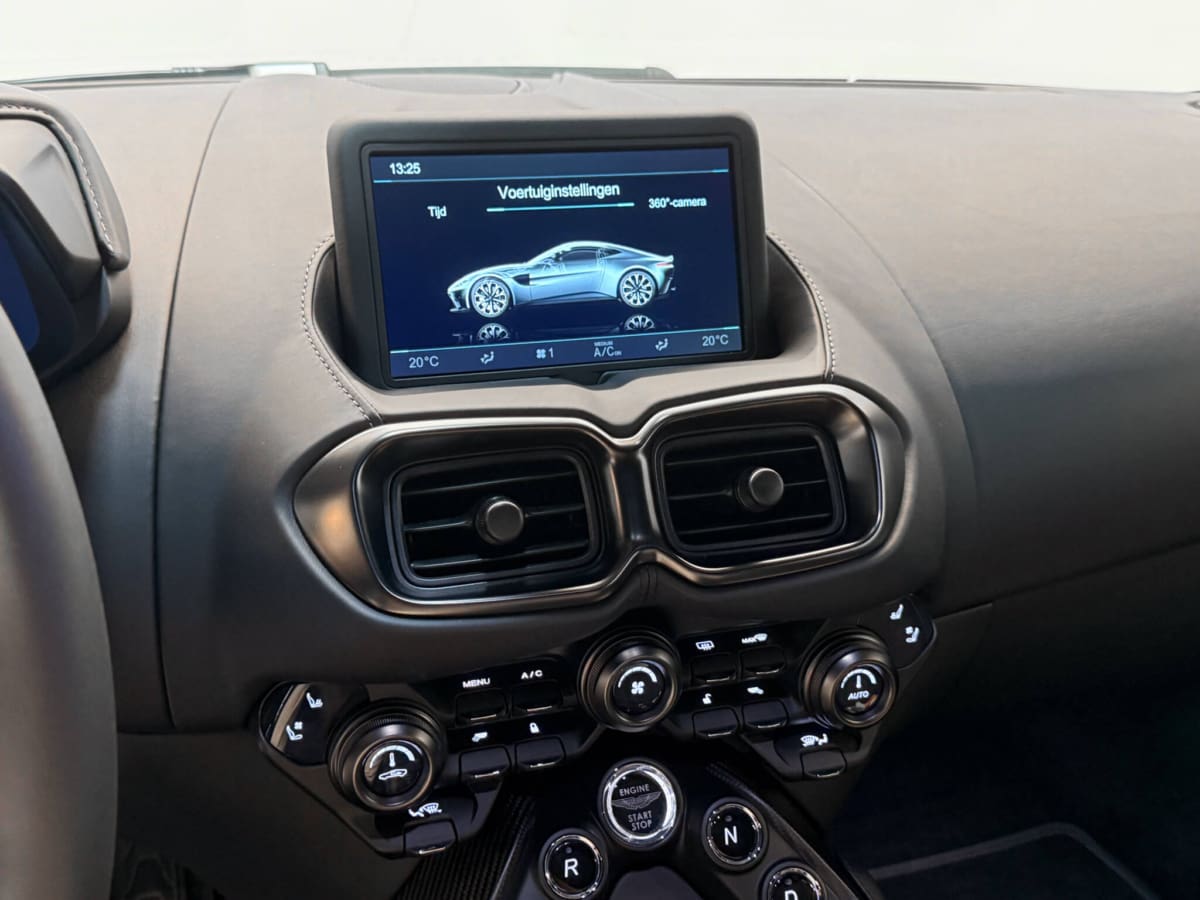 Vantage 12