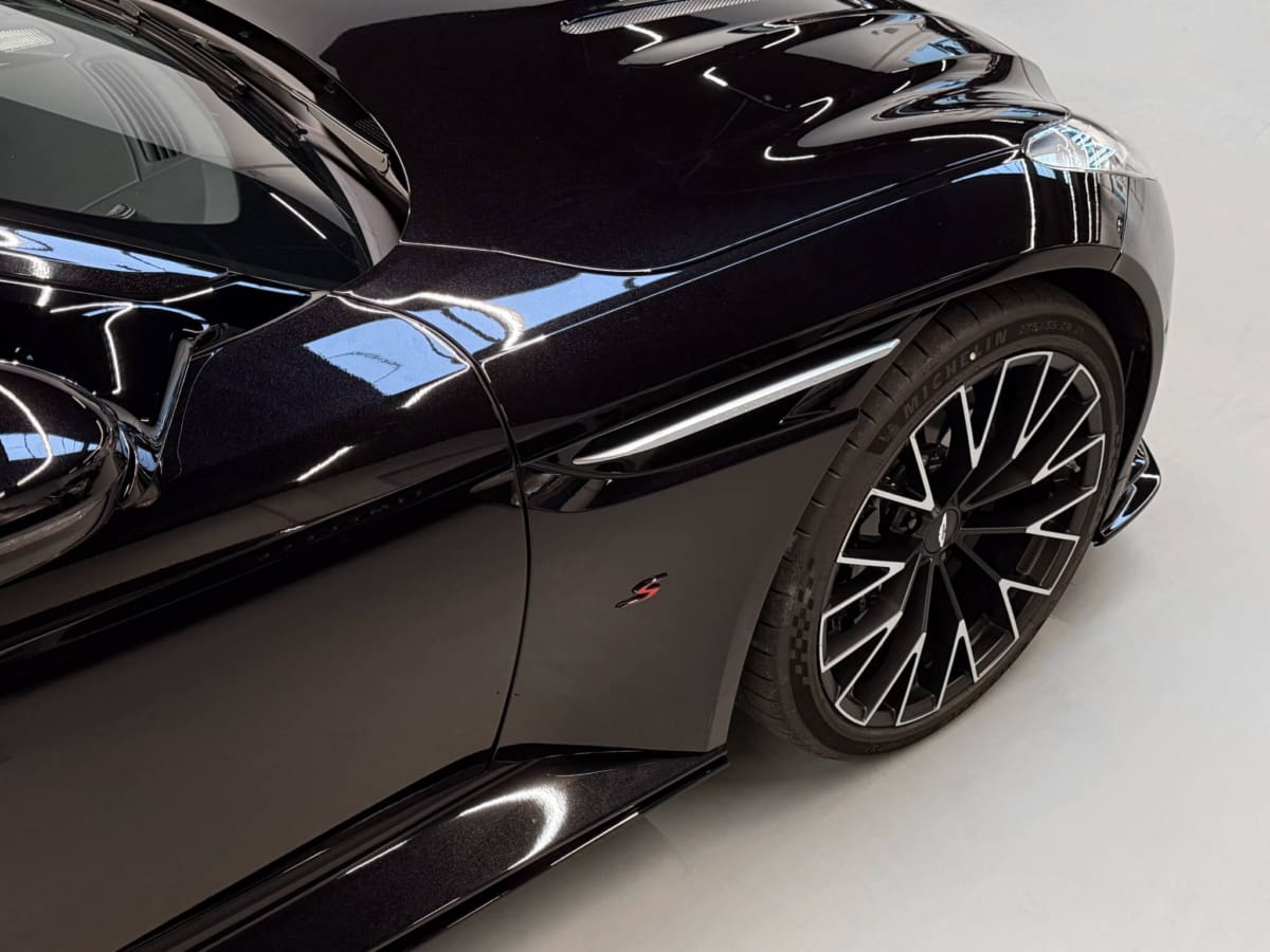 Db12 S 2