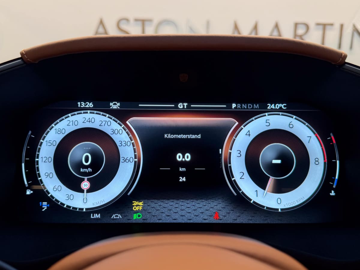 Dbx S 4