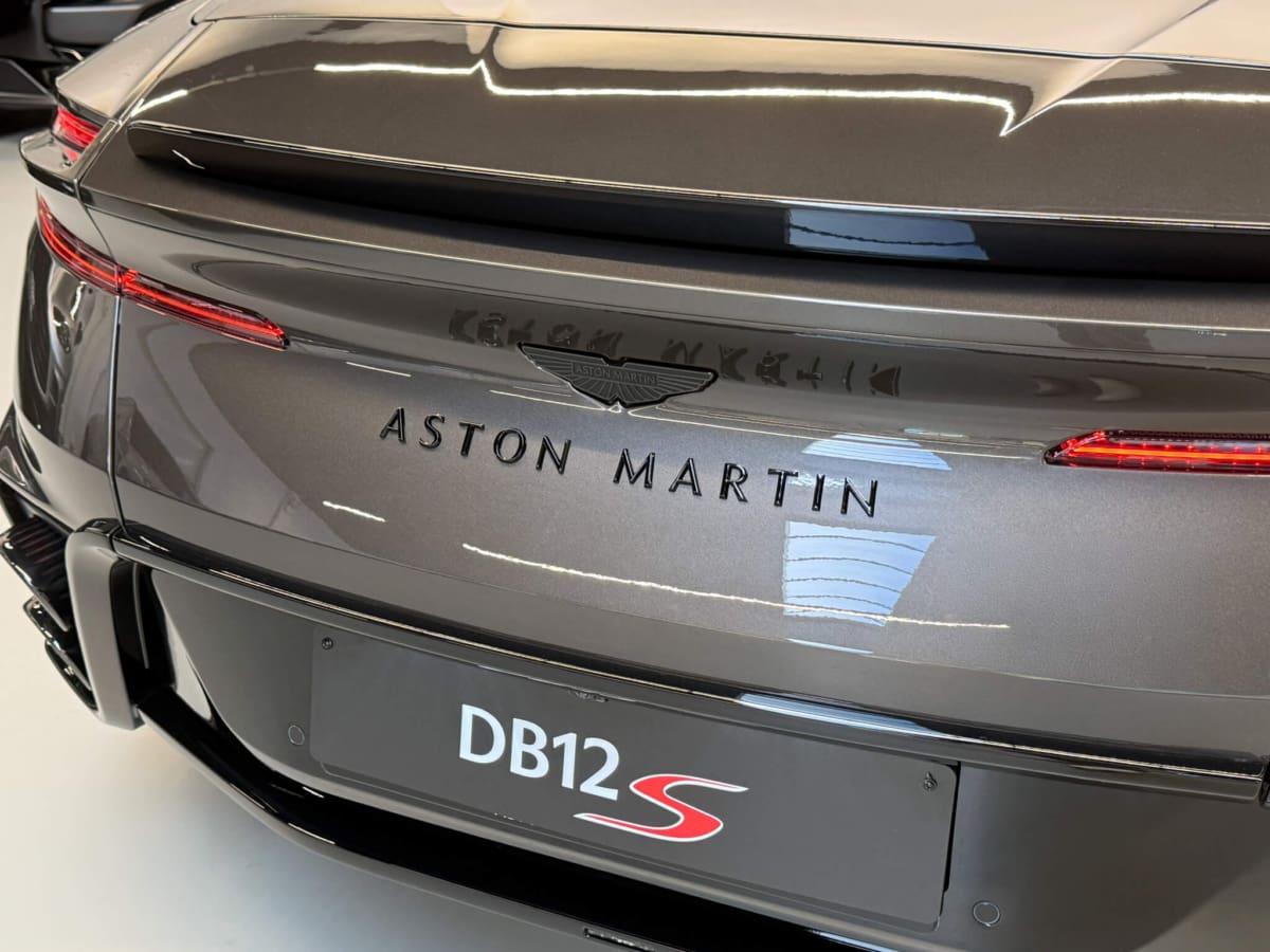 Db12 S 23